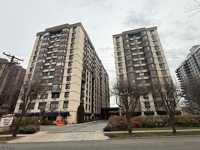 Condo for sale in Hackensack, New Jersey