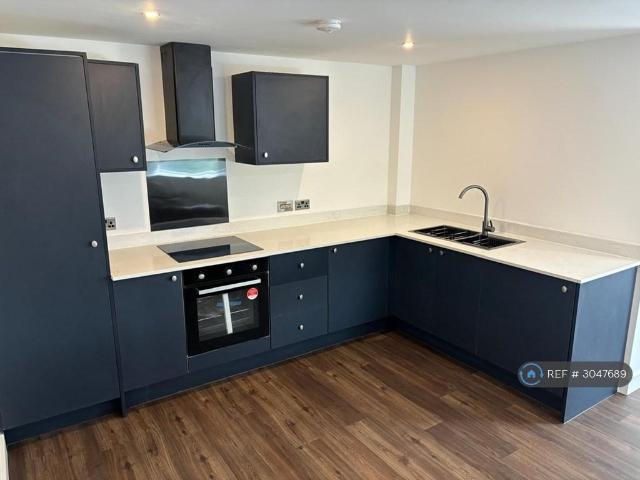Apartment for rent in Folly Hall, Kirklees