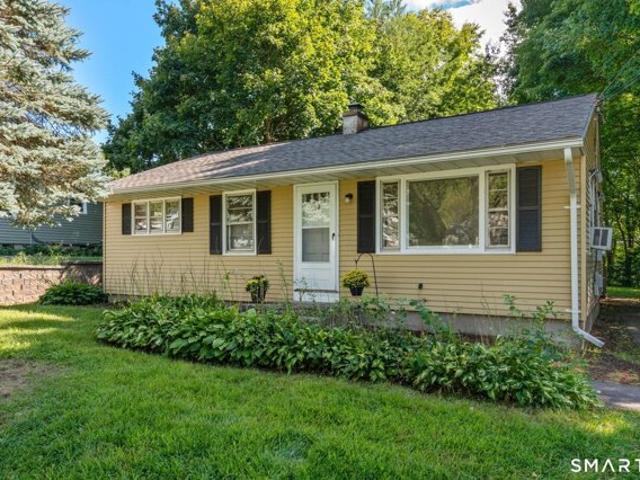 House for sale in Warehouse Point, East Windsor