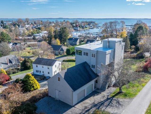 House for sale in Groton, Connecticut