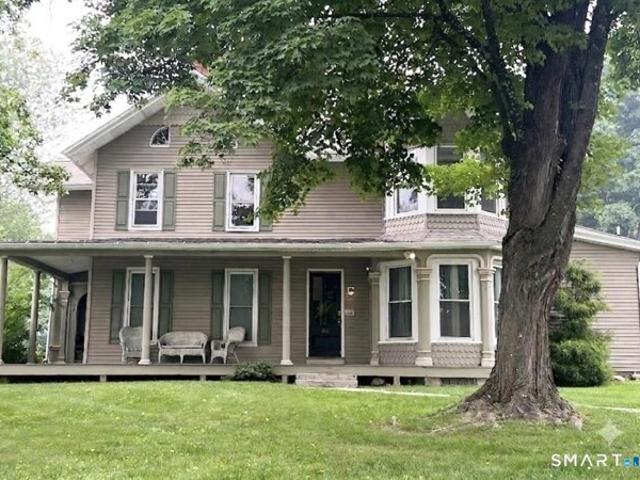 House for sale in Gaylordsville, Connecticut