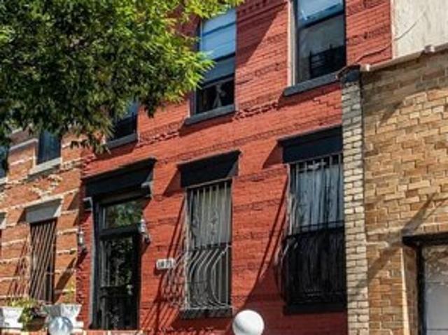 House for sale in Arverne, New York