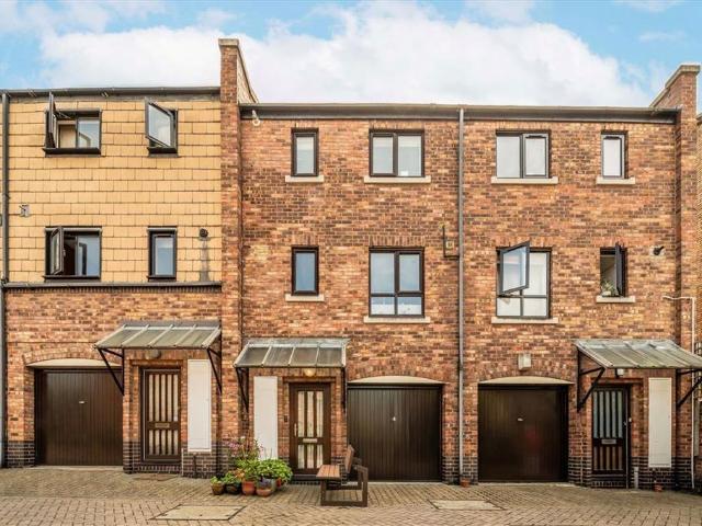 House for rent in Ratcliffe, Shadwell