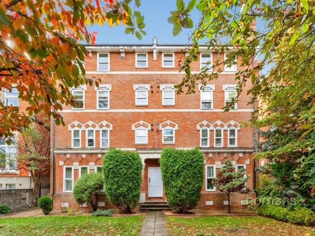 Apartment for rent in Clewer Within, Windsor