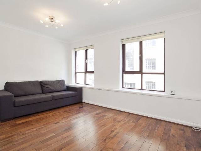 Apartment for rent in Ratcliffe, Greater London