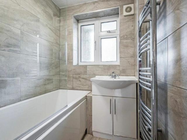 Apartment for rent in Finchley, East Finchley