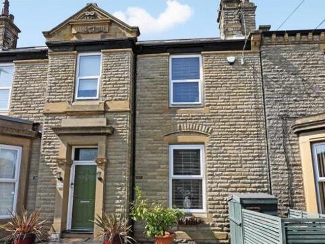 House for sale in Ossett, West Yorkshire