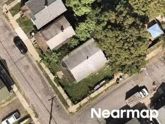 House for sale in Kingston