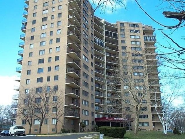 Condo for sale in East Orange, New Jersey