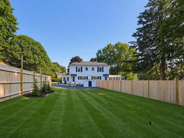 Condo for sale in Wakefield, Massachusetts