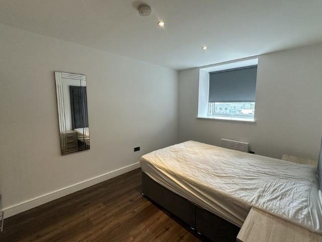 Apartment for rent in Huddersfield, Springwood