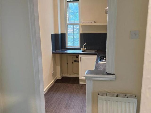 Apartment for rent in Elm Park, Calderstones