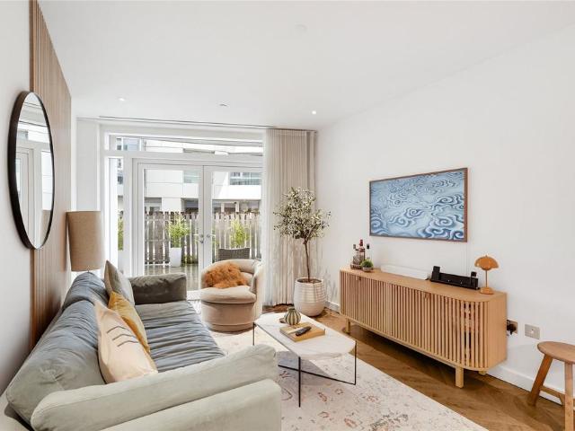 Apartment for rent in Clapham Junction, Greater London