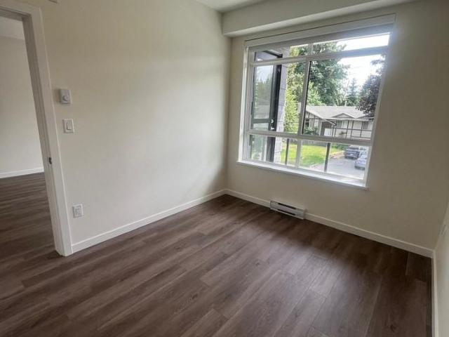Apartment for rent in Surrey