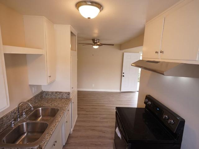 Apartment for rent in Covina, California