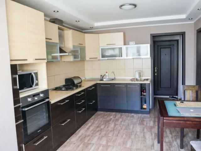Квартира продажа в Великодолинском, Днепропетровской области