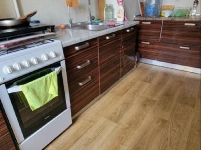 Квартира продажа в Великодолинском, Днепропетровской области