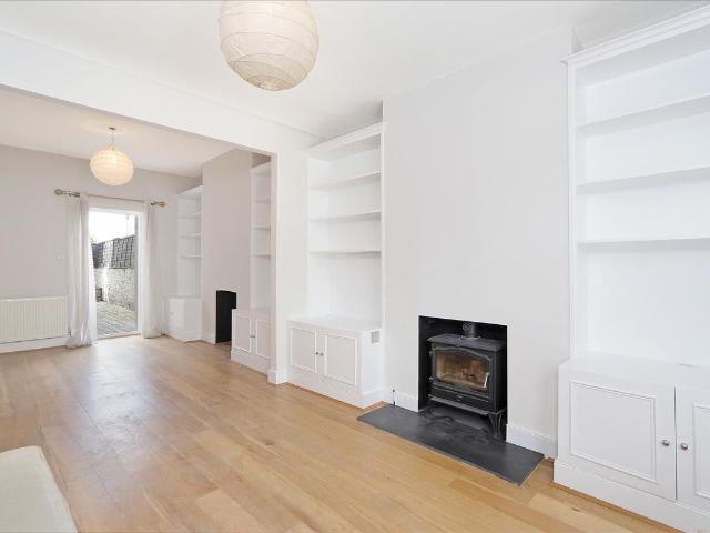 House for rent in London Borough of Hammersmith and Fulham, Greater London