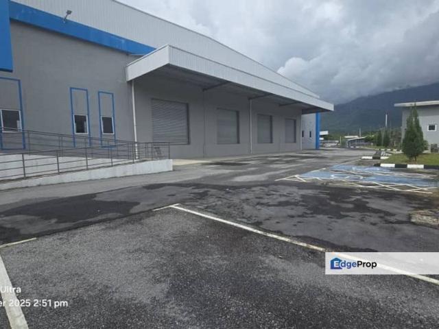 Warehouse for rent in Perak