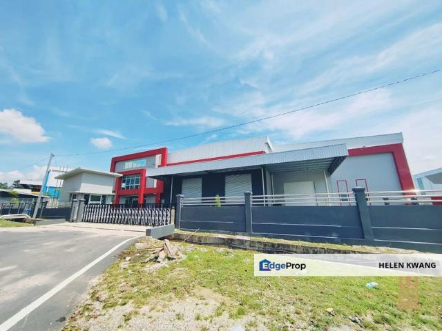 Warehouse for rent in Perak