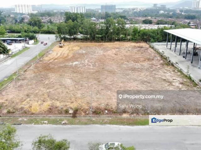 Warehouse for sale in Proton City, Muallim