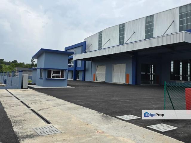 Warehouse for rent in Perak