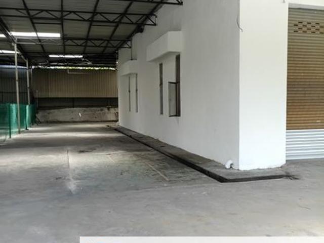 Warehouse for rent in Perak