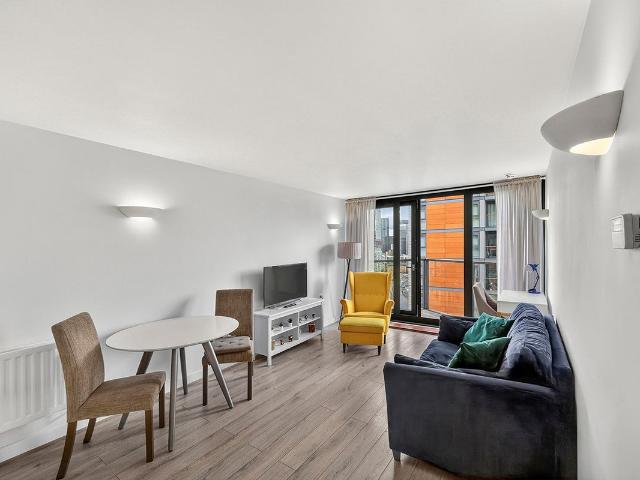 Apartment for rent in Blackwall, Greater London