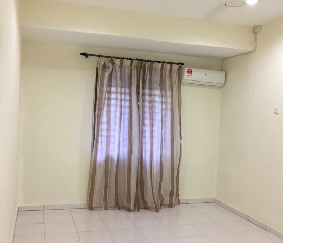 Room for rent in Wellesley, Penang