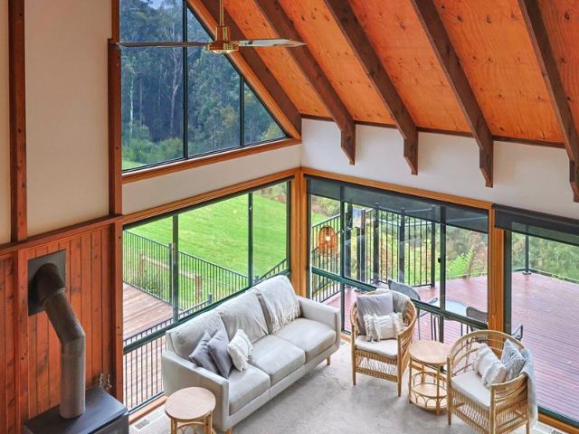 Cottage for sale in Rokeby, Victoria