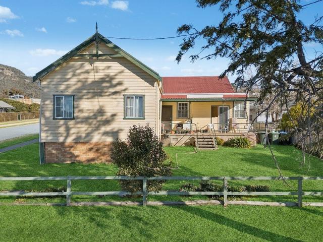 Flat for sale in Kandos, New South Wales