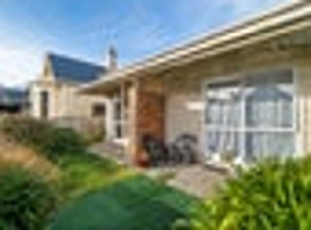 House for sale in Otakou
