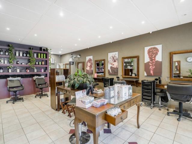 Retail for sale in Bateman, Western Australia