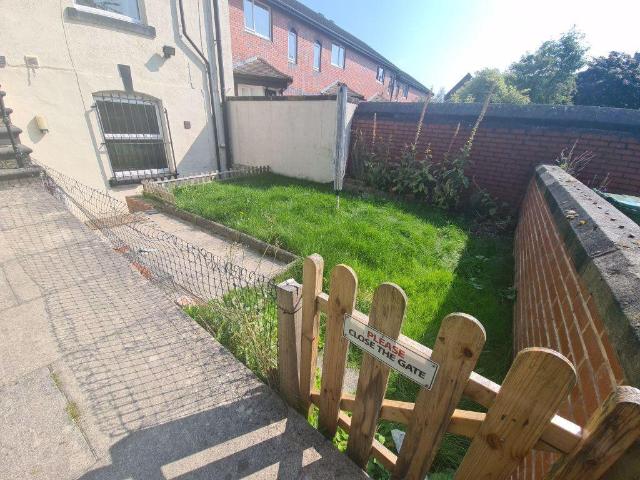 House for rent in Woodhouse, West Yorkshire