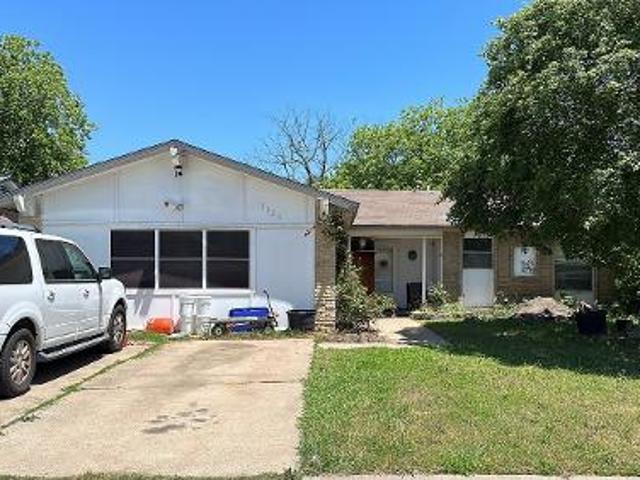 House for sale in Arlington