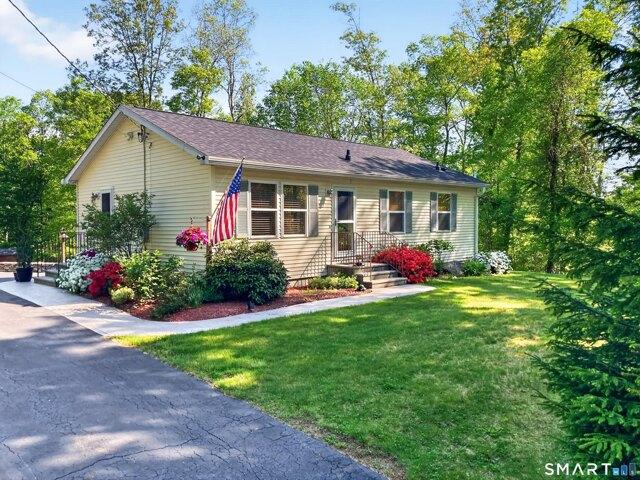 House for sale in North Stonington, Connecticut