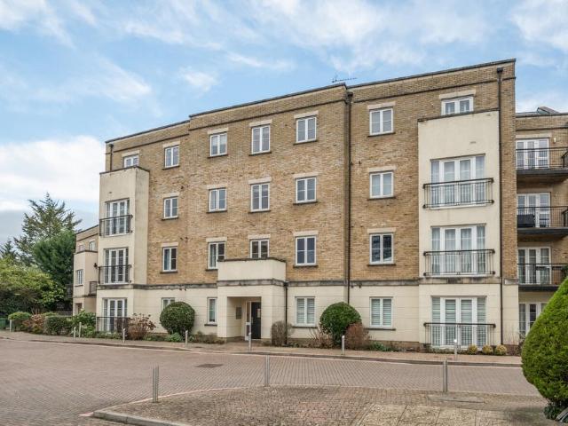 Apartment for rent in Bassett, Southampton