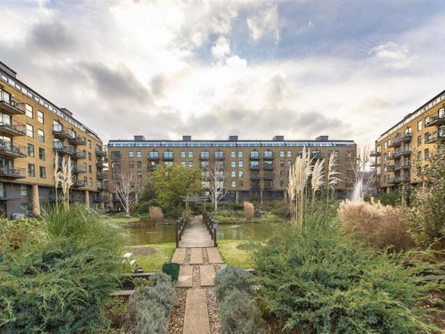 Apartment for rent in Butler's Wharf, Greater London
