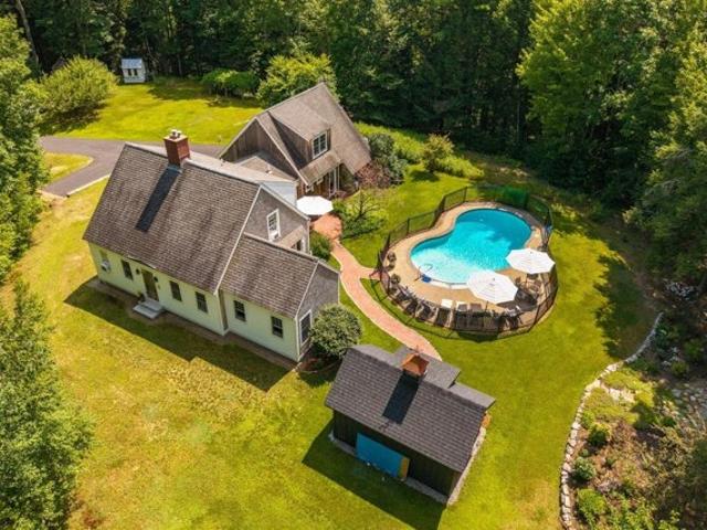 House for sale in New Hampshire