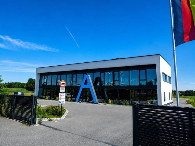 Gewerbe kaufen in Roßtal, Bayern