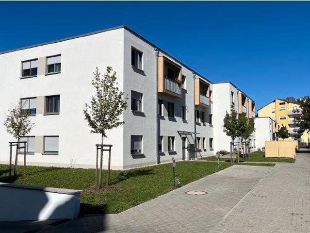 Wohnung kaufen in Maroth, Bayern