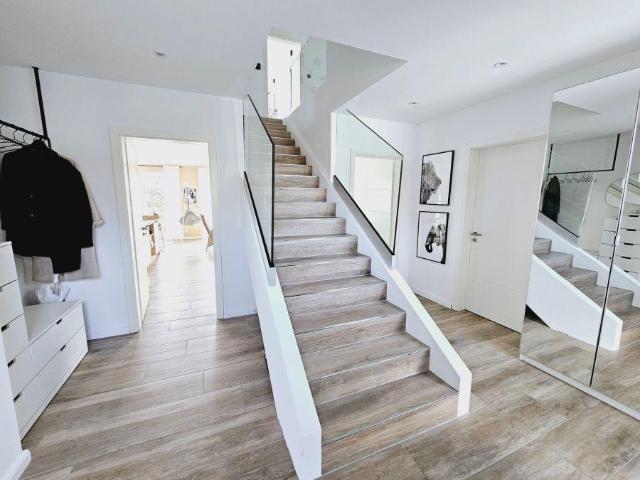 Haus kaufen in Oerlinghausen, Nordrhein-Westfalen