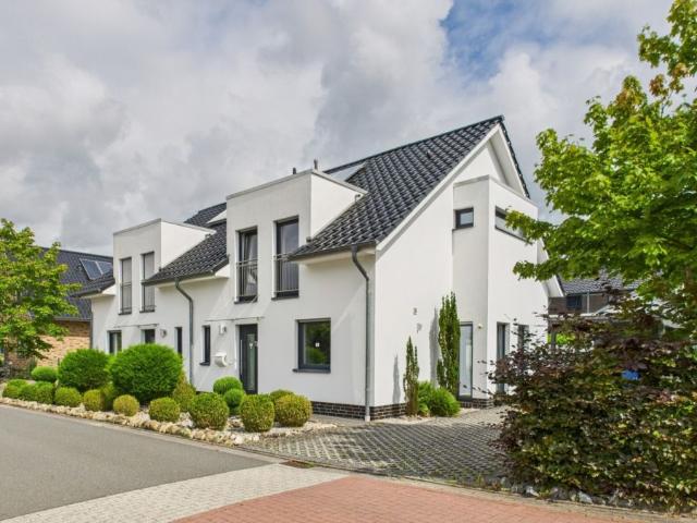Haus kaufen in Wiefelstede, Niedersachsen