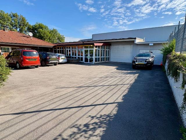 Erdgeschosswohnung kaufen in Gewerbegebiet Abtsäcker, Weinsberg