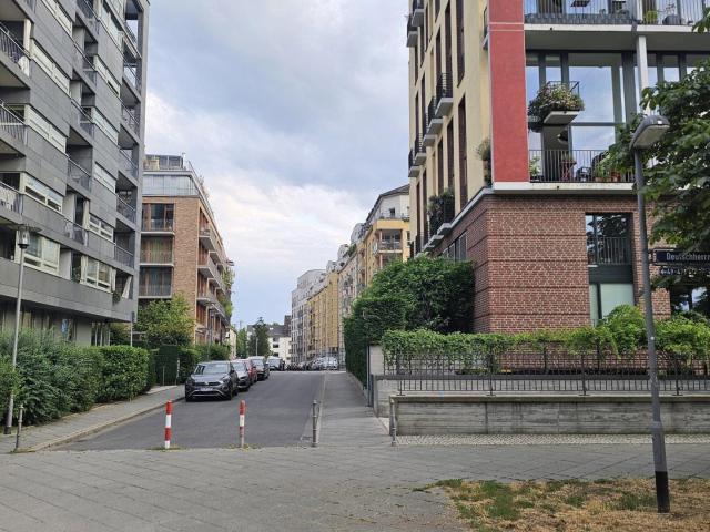 Wohnung kaufen in Sachsenhausen, Hessen