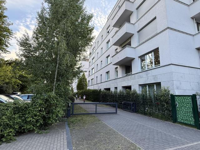 Wohnung kaufen in Maximilians Quartier, Berlin