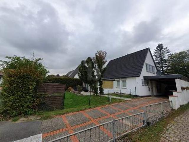 Villa kaufen in Rellingen, Schleswig-Holstein