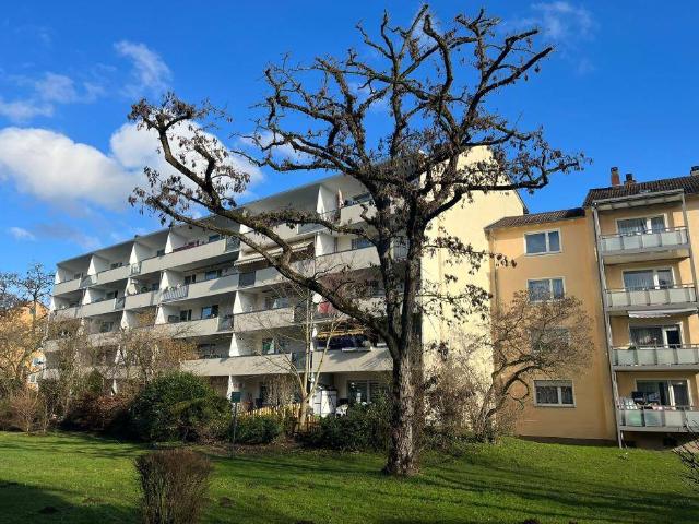 Etagenwohnung kaufen in Frankfurt am Main