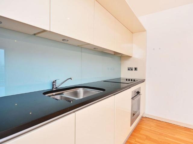 Apartment for rent in Hoxton, Greater London