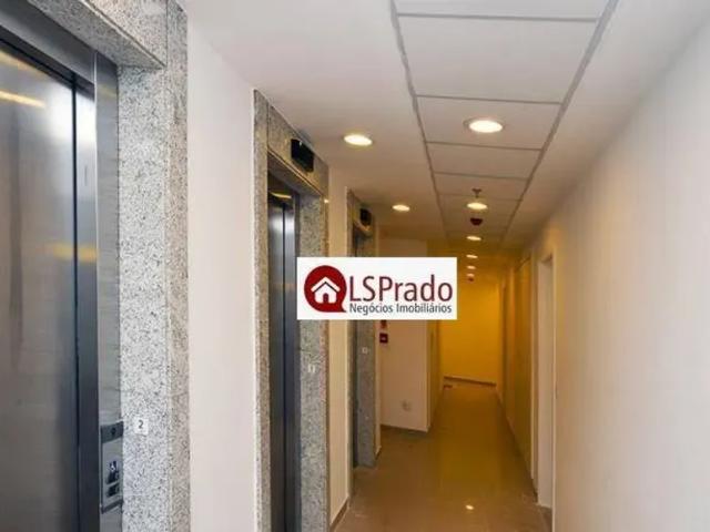 Ponto Comercial aluguel em Região Imediata de São Paulo, Região Metropolitana de São Paulo